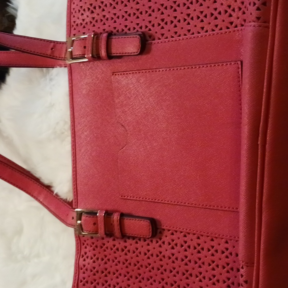 🦋New Large Size Tignanello Leather Laser Cut Large Pink Bag or Tote NWOT - Picture 13 of 17